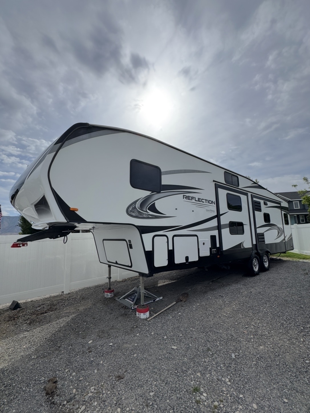Travel trailer and fifth-wheel exterior detailing — Salt Lake County